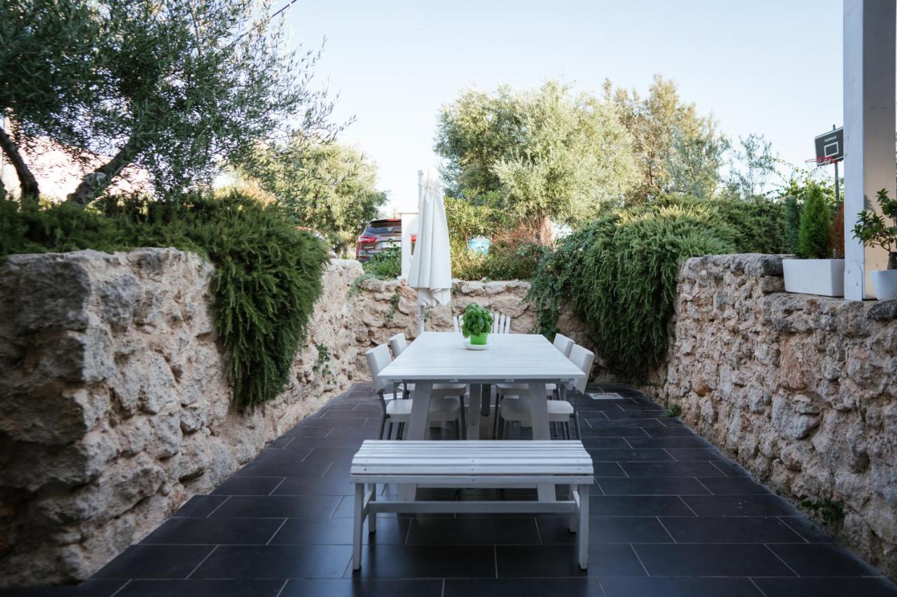 Prestigiosa Villa Con Piscina Condominiale Monopoli Exterior photo